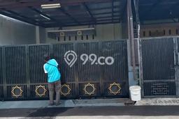 Disewakan Cepat Rumah Kondisi Baik di Kawasan Arcamanik, Bandung Disewakan Cepat Rumah Kondisi Baik di Kawasan Arcamanik, Bandung