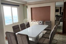 Apartemen Nyaman untuk Disewa, 4 Kamar di Jakarta Selatan Apartemen Nyaman untuk Disewa, 4 Kamar di Jakarta Selatan