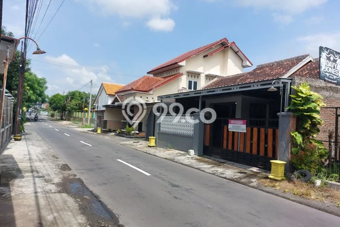 Rumah Modern Cantik 3 Kamar Siap Huni di Klaten Utara Rumah Modern Cantik 3 Kamar Siap Huni di Klaten Utara