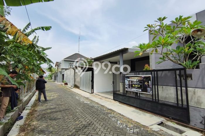 Rumah Minimalis Dijual di Klaten Selatan 3 Kamar dengan LT 83m2 Rumah Minimalis Dijual di Klaten Selatan 3 Kamar dengan LT 83m2