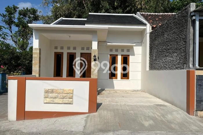 Rumah Minimalis Dijual di Prambanan 2 Kamar dengan Luas Tanah 80m2 Rumah Minimalis Dijual di Prambanan 2 Kamar dengan Luas Tanah 80m2
