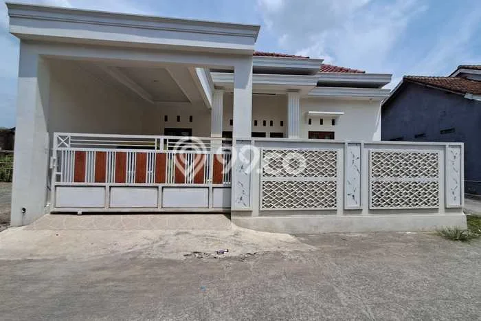 Dijual Rumah 3 Kamar Lokasi Ideal Bagus dan Strategis di Klaten Utara Dijual Rumah 3 Kamar Lokasi Ideal Bagus dan Strategis di Klaten Utara