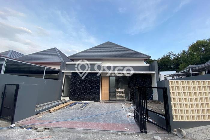 Rumah Asri area Ngemplak, Dekat Ngemplak, Sleman, Sleman - LT 120m2m² Rumah Asri area Ngemplak, Dekat Ngemplak, Sleman, Sleman - LT 120m2m²
