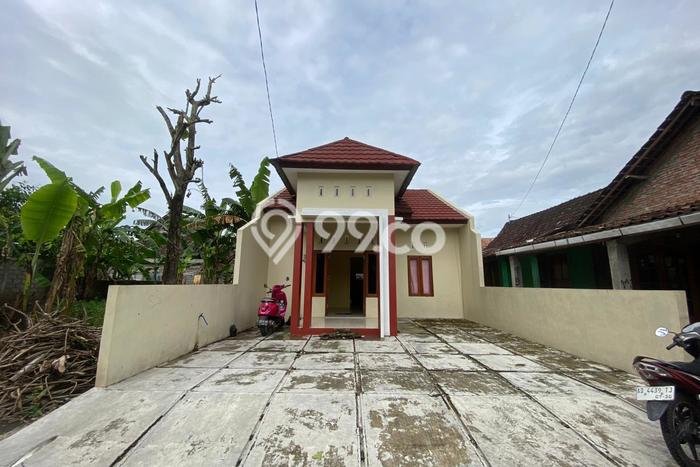 Rumah Sederhana Dijual Lokasi Prambanan 2 Kamar dengan Luas Tanah 128m2 Rumah Sederhana Dijual Lokasi Prambanan 2 Kamar dengan Luas Tanah 128m2