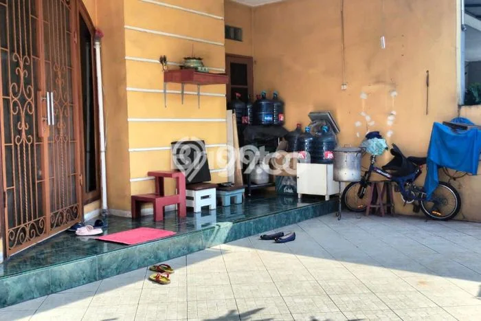 Rumah Elit LB 250m2 Siap Huni Desain Elegan di Gading Serpong, Tangerang Rumah Elit LB 250m2 Siap Huni Desain Elegan di Gading Serpong, Tangerang