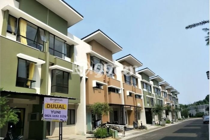 Dijual Rumah Mewah Elegan Dengan View Eksklusif di Gading Serpong, Tangerang Dijual Rumah Mewah Elegan Dengan View Eksklusif di Gading Serpong, Tangerang