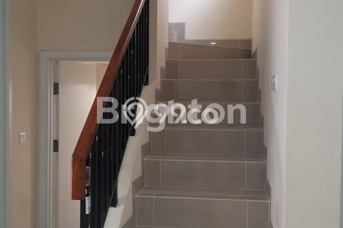 For Sale! Premium House LT 84m2 Desain Elegan di Gading Serpong For Sale! Premium House LT 84m2 Desain Elegan di Gading Serpong