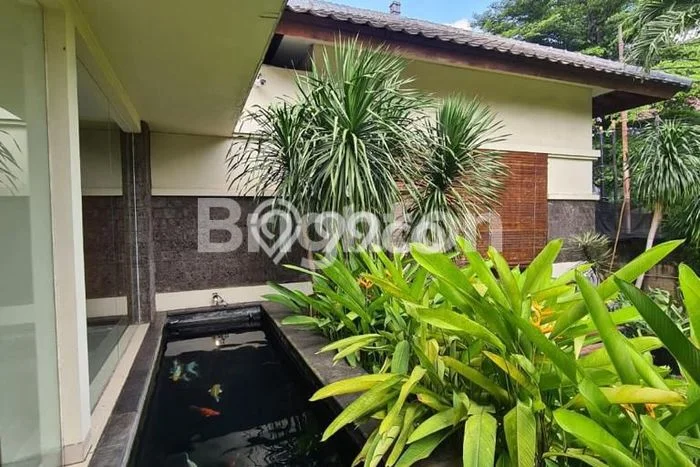 Jual Rumah Luas Elegan Dengan View Cantik di Ciganjur, Jakarta Selatan Jual Rumah Luas Elegan Dengan View Cantik di Ciganjur, Jakarta Selatan