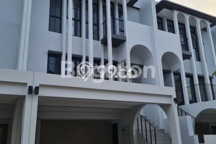 Dijual Rumah Luas Megah Dengan View Eksklusif di BSD Green Wich, Tangerang Dijual Rumah Luas Megah Dengan View Eksklusif di BSD Green Wich, Tangerang