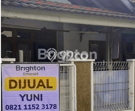 For Sale Rumah 3 Kamar Lokasi Ideal Nyaman dan Strategis di Cibodas For Sale Rumah 3 Kamar Lokasi Ideal Nyaman dan Strategis di Cibodas