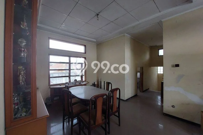 Unit Komersial Tersedia di Cimahi Spesifikasi LB 400m2 Unit Komersial Tersedia di Cimahi Spesifikasi LB 400m2