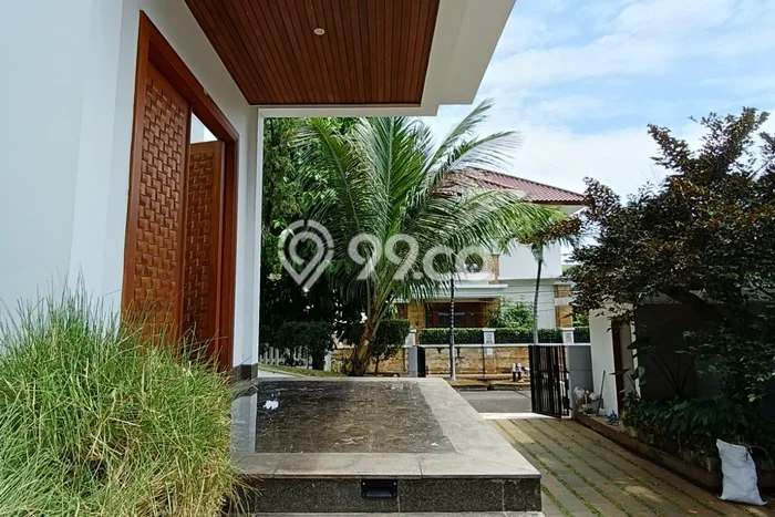 Dijual Rumah Luas Megah Dengan View Eksklusif di Pondok Indah, Jakarta Selatan Dijual Rumah Luas Megah Dengan View Eksklusif di Pondok Indah, Jakarta Selatan