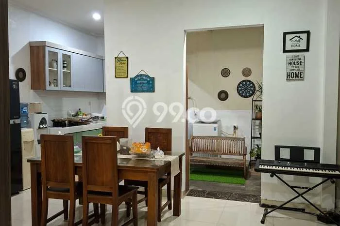 Rumah Elit Modern Siap Huni di Graha Raya Bintaro Tangerang Selatan Rumah Elit Modern Siap Huni di Graha Raya Bintaro Tangerang Selatan