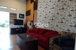 Disewakan Rumah Harga Terjangkau di Kota Baru Parahyangan Bandung Punya 2 KT Disewakan Rumah Harga Terjangkau di Kota Baru Parahyangan Bandung Punya 2 KT