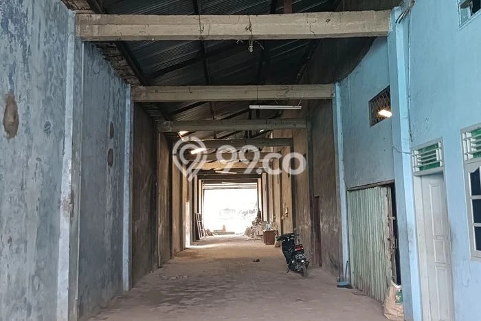 Untuk Dijual! Gudang di Kalideres Jakarta Barat LT 1741m2 / LB 100m2 Kawasan Bisnis Untuk Dijual! Gudang di Kalideres Jakarta Barat LT 1741m2 / LB 100m2 Kawasan Bisnis