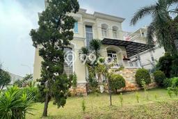 For Sale! Premium House LT 234m2 Desain Elegan di Pantai Indah Kapuk For Sale! Premium House LT 234m2 Desain Elegan di Pantai Indah Kapuk