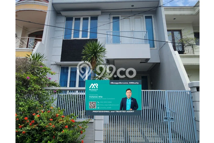 Dijual Rumah Mewah Elegan Dengan View Cantik di Tubagus Angke, Jakarta Barat Dijual Rumah Mewah Elegan Dengan View Cantik di Tubagus Angke, Jakarta Barat