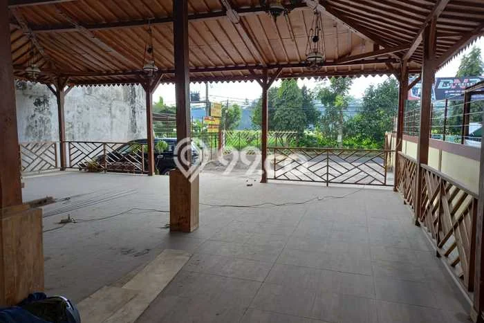 Komersial Dijual Lokasi Emas di Tingkir Luas 220m2 Komersial Dijual Lokasi Emas di Tingkir Luas 220m2