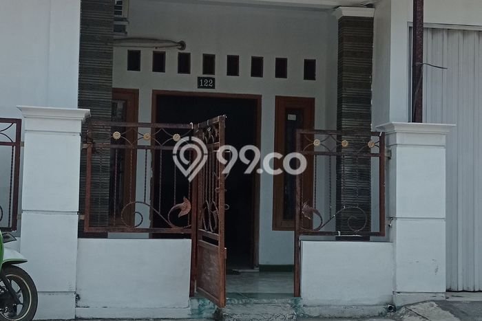Jual Rumah Minimalis Bagus Punya 4 KT di Colomadu Karanganyar SHM Jual Rumah Minimalis Bagus Punya 4 KT di Colomadu Karanganyar SHM