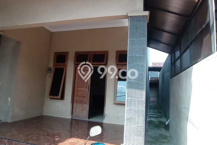 Dijual Cepat Rumah Bagus Siap Huni LB 230m2 di Serengan, Solo Dijual Cepat Rumah Bagus Siap Huni LB 230m2 di Serengan, Solo