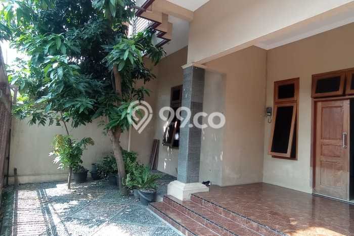 Dijual Cepat Rumah Bagus Siap Huni LB 230m2 di Serengan, Solo Dijual Cepat Rumah Bagus Siap Huni LB 230m2 di Serengan, Solo