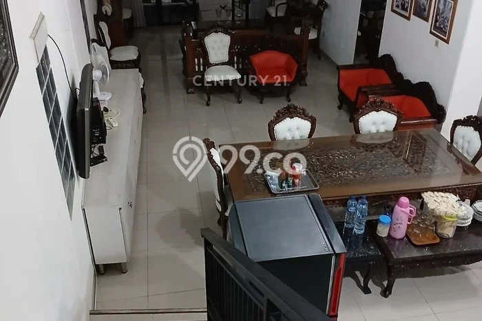 Sewa Rumah Murah di Buah Batu Bandung Punya 4 Kamar Tidur Sewa Rumah Murah di Buah Batu Bandung Punya 4 Kamar Tidur