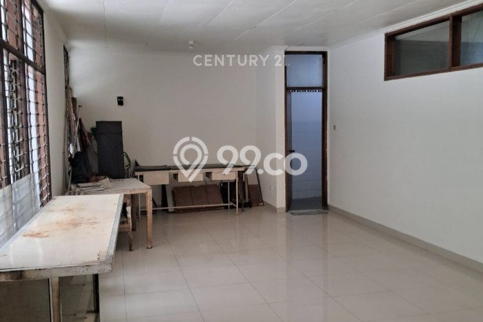 LOKASI STRATEGIS! Ruko Kawasan BKR, Luas 200m², Kawasan Berkembang LOKASI STRATEGIS! Ruko Kawasan BKR, Luas 200m², Kawasan Berkembang