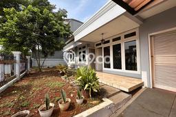Rumah Luxury Modern Siap Huni di Cinere Jakarta Selatan Rumah Luxury Modern Siap Huni di Cinere Jakarta Selatan