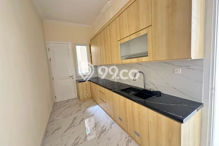 Dijual Rumah Luas Elegan Dengan View Eksklusif di Cinere, Jakarta Selatan Dijual Rumah Luas Elegan Dengan View Eksklusif di Cinere, Jakarta Selatan