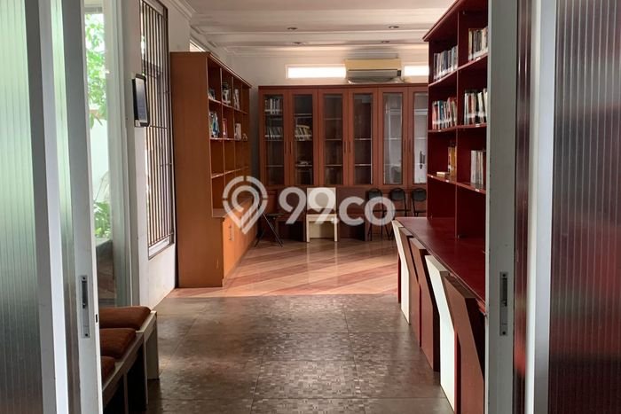 Rumah Elit Modern Siap Huni di Serpong Villa Melati Mas Tangerang Selatan Rumah Elit Modern Siap Huni di Serpong Villa Melati Mas Tangerang Selatan