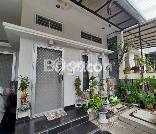 Siap Huni Hunian Elit 3 Kamar di Kelapa Gading Dekat ke Mana Pun Siap Huni Hunian Elit 3 Kamar di Kelapa Gading Dekat ke Mana Pun