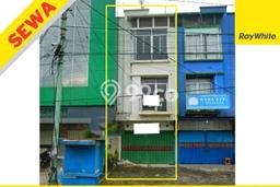 Gudang disewakan lokasi strategis Tanjung Karang Pusat Bandar Lampung 160m2 Gudang disewakan lokasi strategis Tanjung Karang Pusat Bandar Lampung 160m2