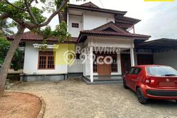 Siap Huni Hunian Elit 7 Kamar di Sukarame Dekat ke Mana Saja Siap Huni Hunian Elit 7 Kamar di Sukarame Dekat ke Mana Saja