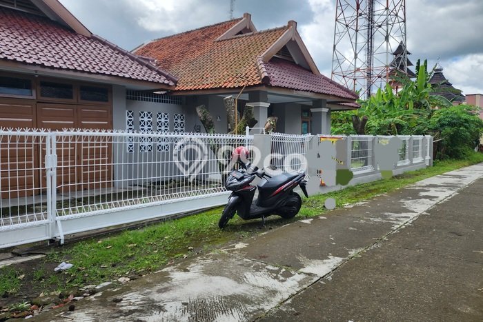For Sale Rumah Mewah Exclusive di Depok, Sleman For Sale Rumah Mewah Exclusive di Depok, Sleman