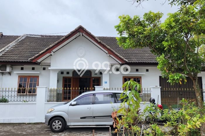 Jual Rumah Favorit Siap Huni LB 140m2 di Ngaglik, Sleman Jual Rumah Favorit Siap Huni LB 140m2 di Ngaglik, Sleman