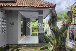 Rumah Elit Modern Tanpa Renovasi di Maguwoharjo Yogyakarta Rumah Elit Modern Tanpa Renovasi di Maguwoharjo Yogyakarta