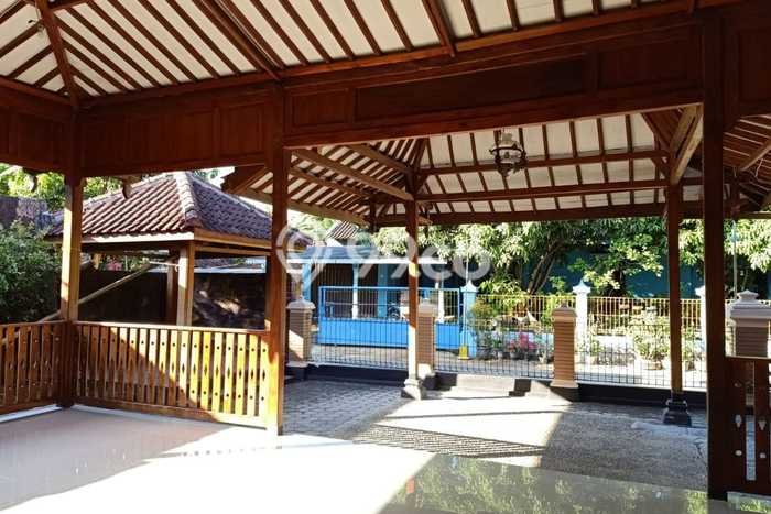 Jual Rumah Bagus Siap Huni LB 150m2 di Giriwoyo, Wonogiri Jual Rumah Bagus Siap Huni LB 150m2 di Giriwoyo, Wonogiri