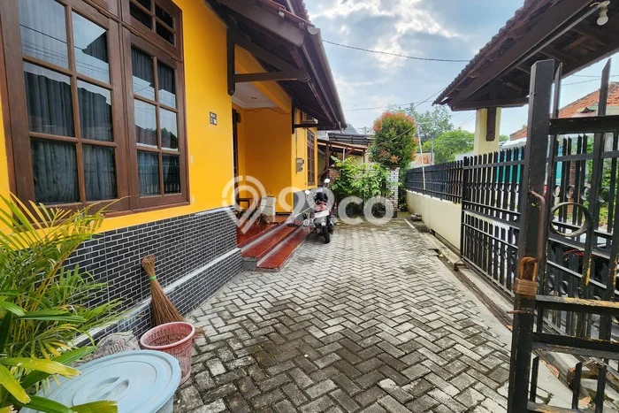 Dijual Rumah Minimalis Bagus Punya 6 KT di Depok Sleman SHM Dijual Rumah Minimalis Bagus Punya 6 KT di Depok Sleman SHM