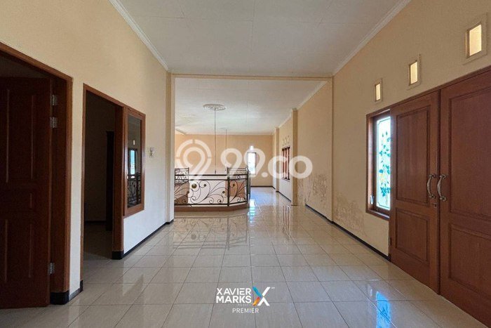 Kesempatan Bisnis! Vila di Junrejo, Dimensi 1267m2m², Area Premium dengan nilai meningkat Kesempatan Bisnis! Vila di Junrejo, Dimensi 1267m2m², Area Premium dengan nilai meningkat