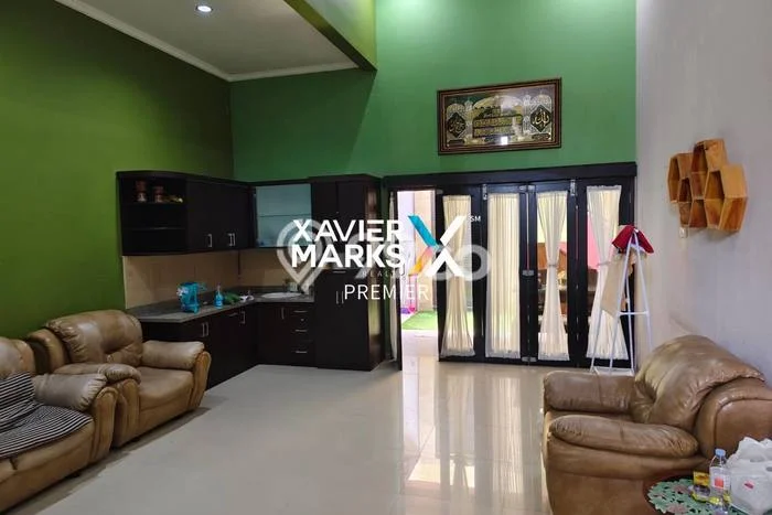 Rumah Sewa Malang LT 150m2 LB 230m2 Area Soekarno Hatta Rumah Sewa Malang LT 150m2 LB 230m2 Area Soekarno Hatta