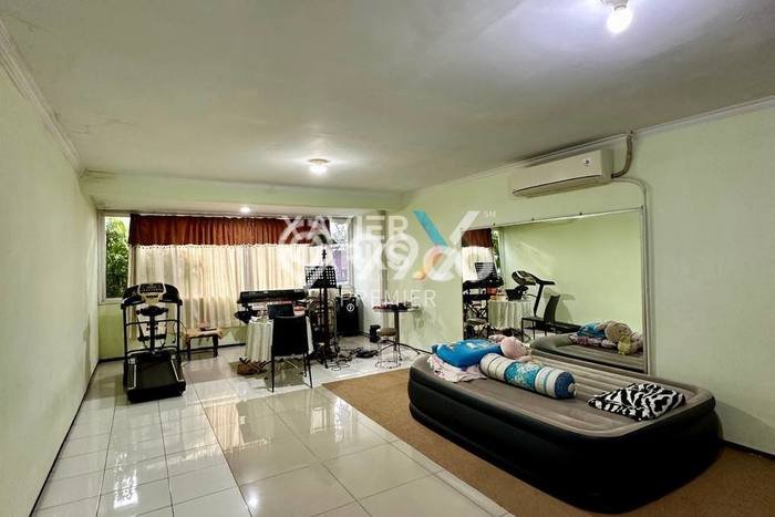 Unit Komersial Dijual di Klojen Malang Luas Bangunan 700m2 Unit Komersial Dijual di Klojen Malang Luas Bangunan 700m2