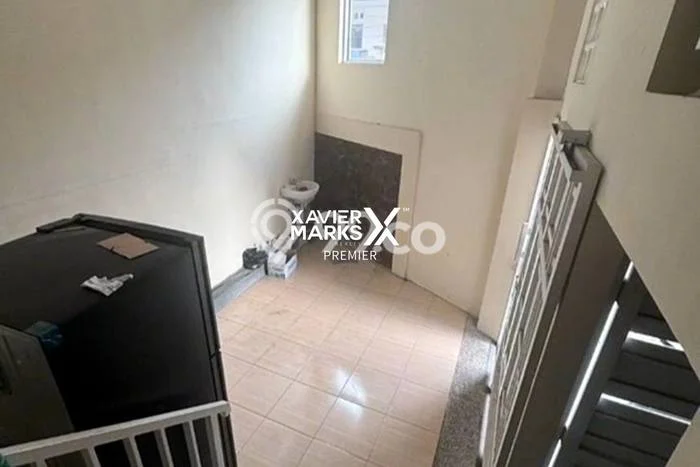 BEST CHOICE! Rumah area Lowokwaru, Luas 76m2m² Bangunan 152m2m² BEST CHOICE! Rumah area Lowokwaru, Luas 76m2m² Bangunan 152m2m²