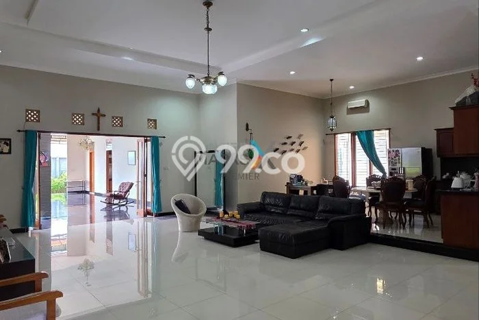 Hunian Elit LB 600m2 Siap Huni Desain Elegan di Dieng, Malang Hunian Elit LB 600m2 Siap Huni Desain Elegan di Dieng, Malang