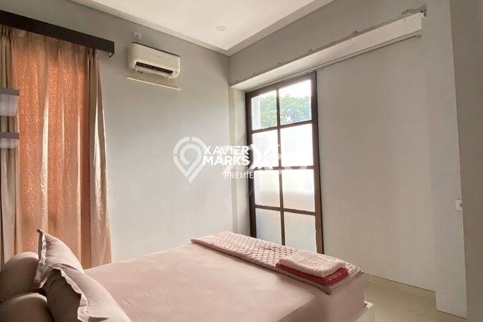 Rumah Mewah Siap Huni LT 120m2 di Soekarno Hatta, Malang Rumah Mewah Siap Huni LT 120m2 di Soekarno Hatta, Malang