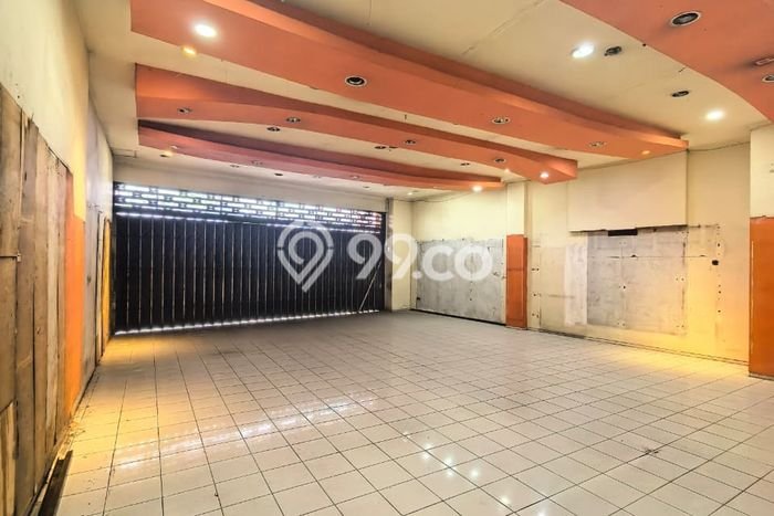 Disewakan Ruko di Lawang Malang LT 150m2, LB 149m2 Disewakan Ruko di Lawang Malang LT 150m2, LB 149m2