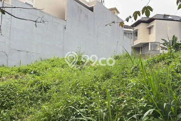 Lahan Dijual Lokasi Strategis di Bandung dengan Luas 352m2 Lahan Dijual Lokasi Strategis di Bandung dengan Luas 352m2