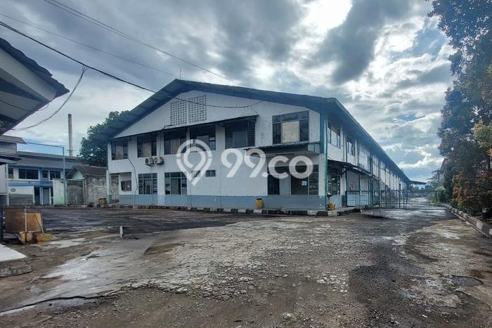 Gudang Dijual di Bandung LT 22000m2 & LB 11000m2 Lokasi Terbaik! Gudang Dijual di Bandung LT 22000m2 & LB 11000m2 Lokasi Terbaik!