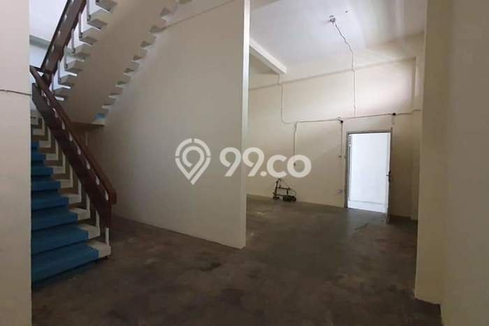 Ruko untuk disewa di Astanaanyar punya LT 187m2 & LB 300m2 harga sewa kompetitif Ruko untuk disewa di Astanaanyar punya LT 187m2 & LB 300m2 harga sewa kompetitif