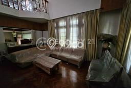 For Sale! Luxury House LT 300m2 Desain Elegan di Alfa Indah For Sale! Luxury House LT 300m2 Desain Elegan di Alfa Indah