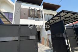 Jual Rumah Modern 3 KT di Meruya, Jakarta Barat Jual Rumah Modern 3 KT di Meruya, Jakarta Barat